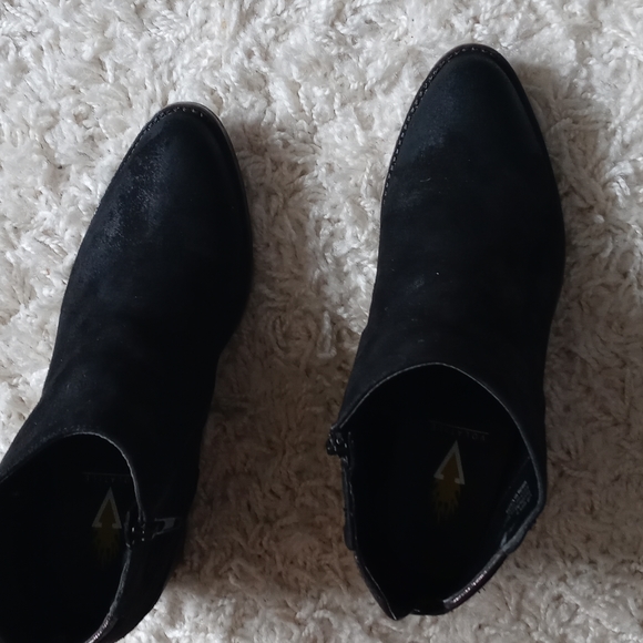 Volatile black booties - Picture 2 of 6